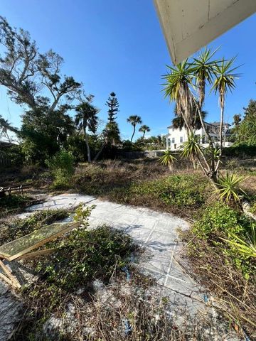 749 SIESTA DRIVE, Sarasota, FL 34242