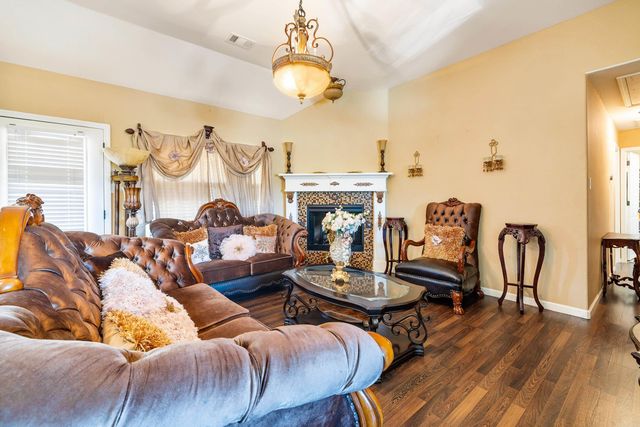 1007 Clinton Court, Alexander, AR 72002