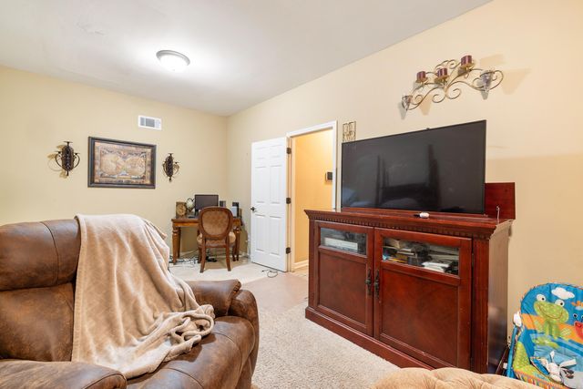 1007 Clinton Court, Alexander, AR 72002