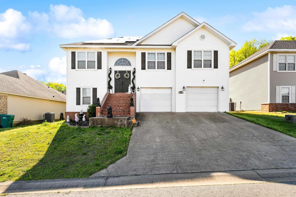 1007 Clinton Court, Alexander, AR 72002