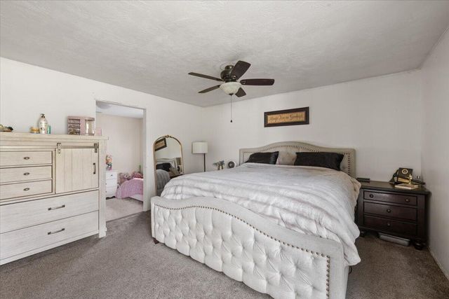 2480 Thorn Oak Drive, Medford, OR 97501