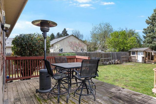 2480 Thorn Oak Drive, Medford, OR 97501