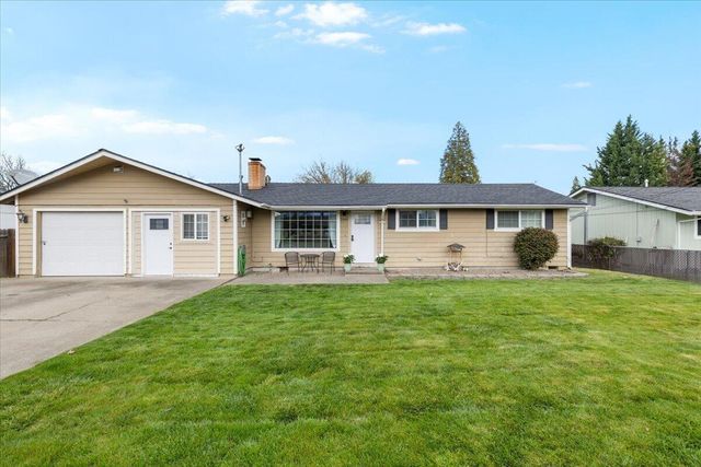 2480 Thorn Oak Drive, Medford, OR 97501