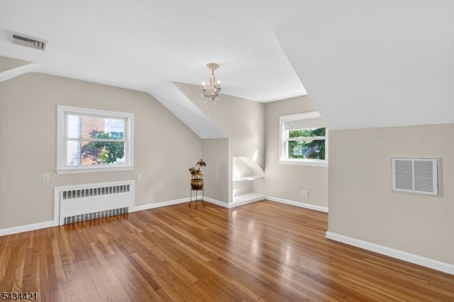 347 Westview Ave, Fort Lee Boro, NJ 07024