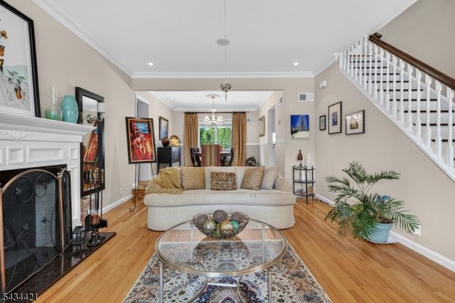 347 Westview Ave, Fort Lee Boro, NJ 07024