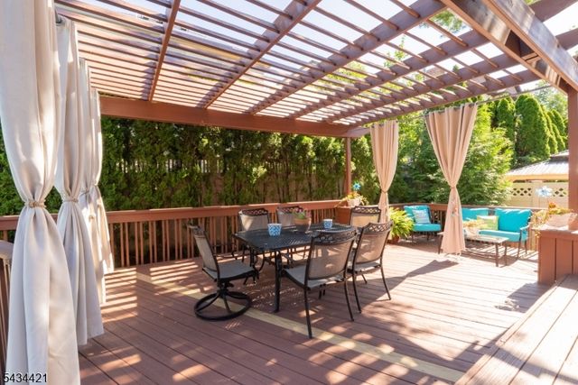 347 Westview Ave, Fort Lee Boro, NJ 07024