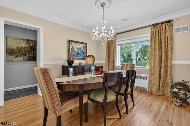 347 Westview Ave, Fort Lee Boro, NJ 07024