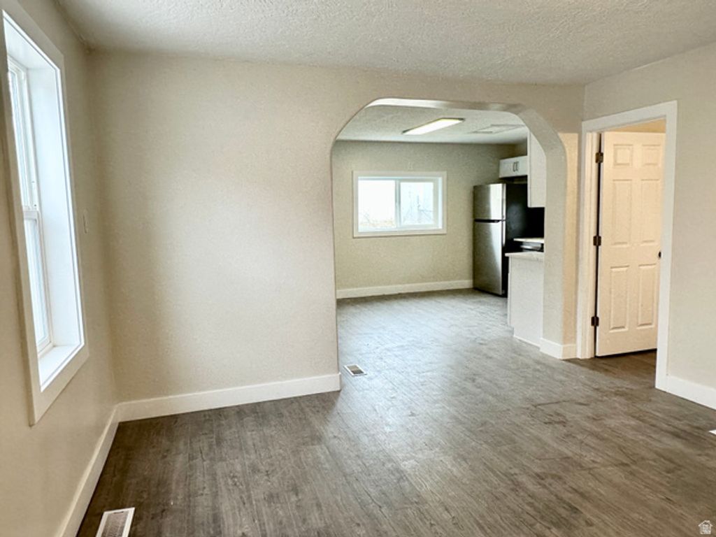 282 E VINE ST, Tooele, UT 84074 — photo 4