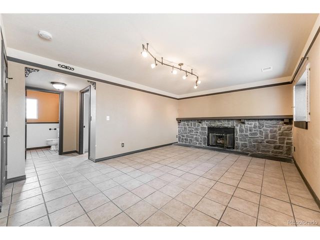 21041 E Ida Ave, Aurora, CO 80015