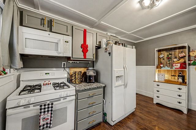 304 Forest Avenue, Erlanger, KY 41018