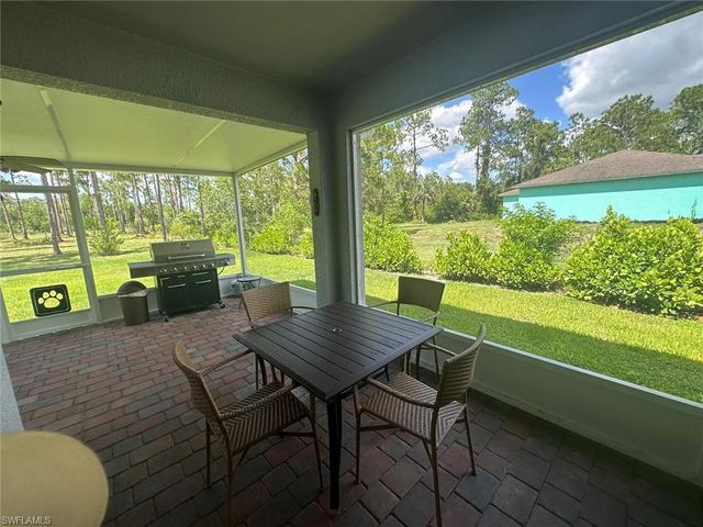 4115 14th AVE NE, Naples, FL 34120