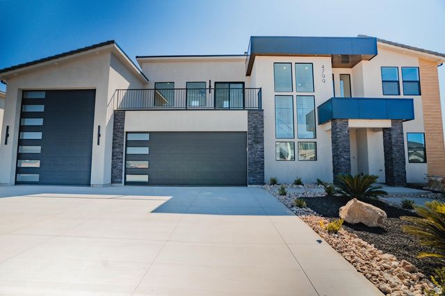 4799 W 2020 S, Hurricane, UT 84737