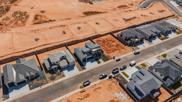 4799 W 2020 S, Hurricane, UT 84737