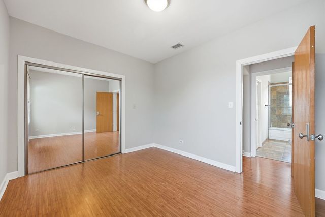 2121 N Saint Louis Avenue 3S, Chicago, IL 60647