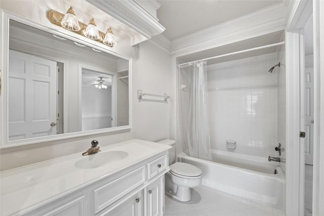 2714 Rustic Woods Drive, Kingwood, TX 77345