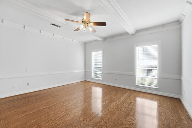 2714 Rustic Woods Drive, Kingwood, TX 77345