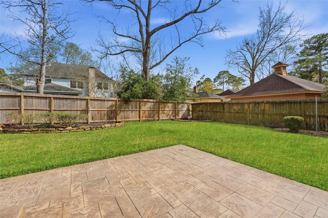 2714 Rustic Woods Drive, Kingwood, TX 77345