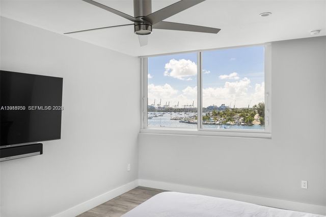 1000 Venetian Way 502, Miami, FL 33139