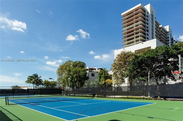 1000 Venetian Way 502, Miami, FL 33139