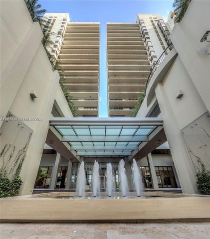 1000 Venetian Way 502, Miami, FL 33139
