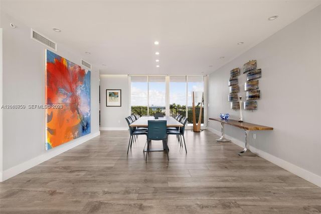 1000 Venetian Way 502, Miami, FL 33139