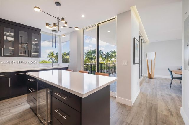 1000 Venetian Way 502, Miami, FL 33139