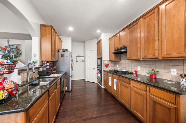 927 Spring Source Place, Spring, TX 77373