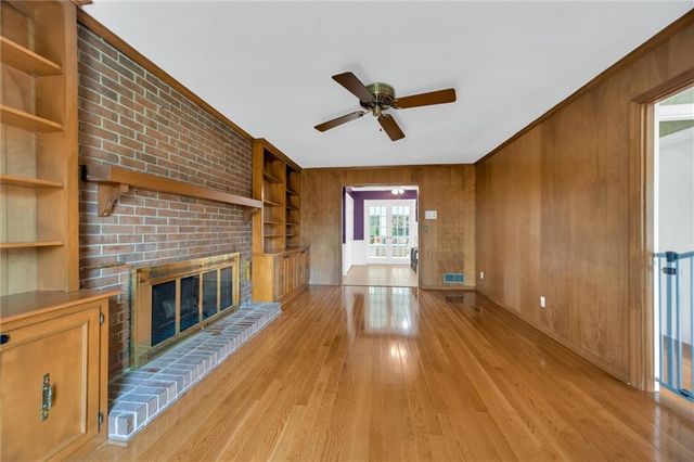 2652 Fontainebleau Drive, Dunwoody, GA 30360