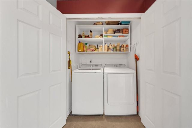 2652 Fontainebleau Drive, Dunwoody, GA 30360