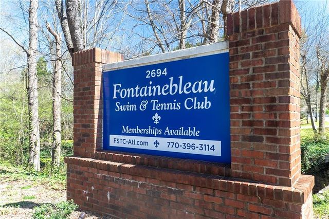 2652 Fontainebleau Drive, Dunwoody, GA 30360