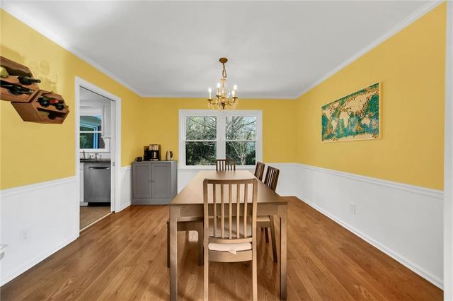 2652 Fontainebleau Drive, Dunwoody, GA 30360