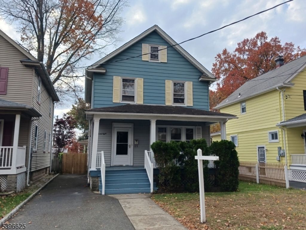 48 W Hazelwood Ave, Rahway City, NJ 07065