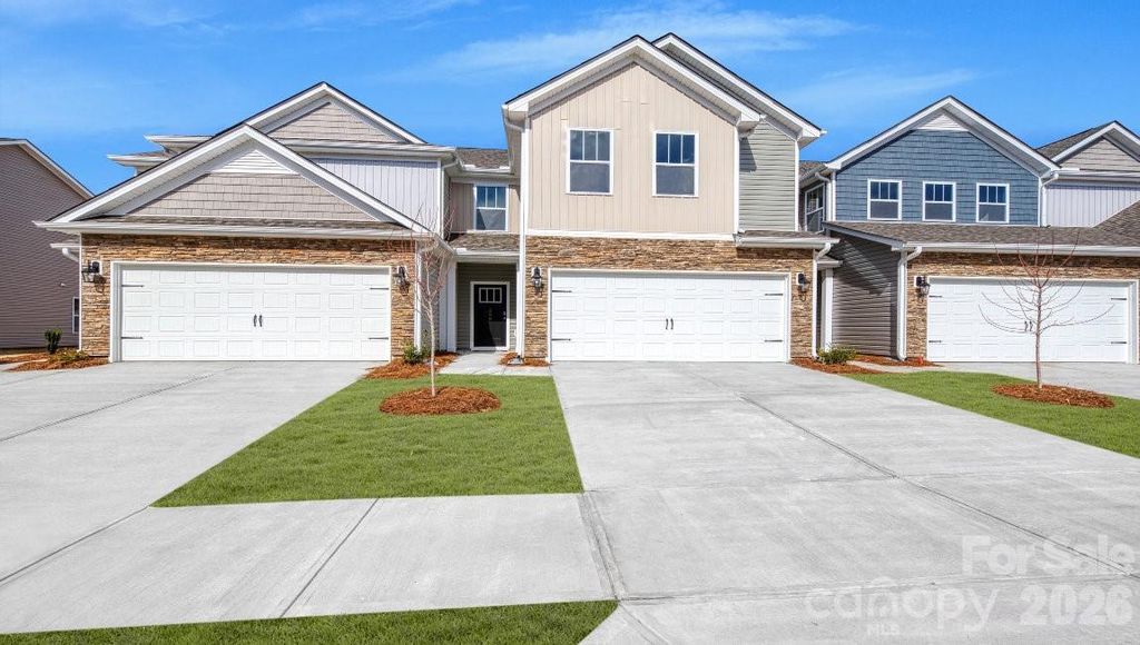 139 Sugg Trail, Weaverville, NC 28787