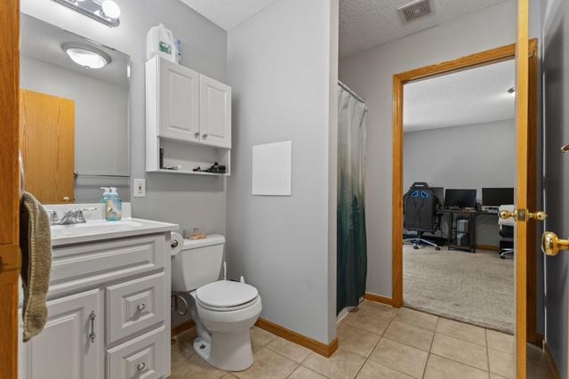 6928 91st Street NE, Monticello, MN 55362