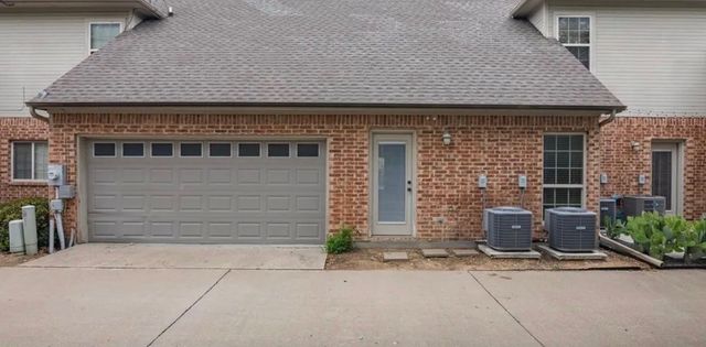 5209 Park Drive, River Oaks, TX 76114