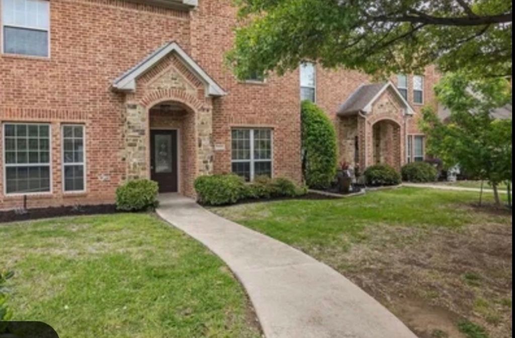 5209 Park Drive, River Oaks, TX 76114