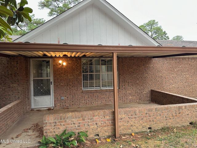128 Fern Valley Road, Brandon, MS 39042