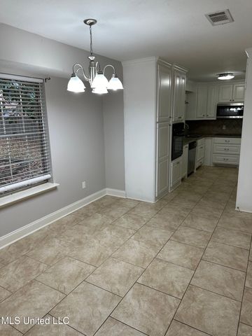 128 Fern Valley Road, Brandon, MS 39042