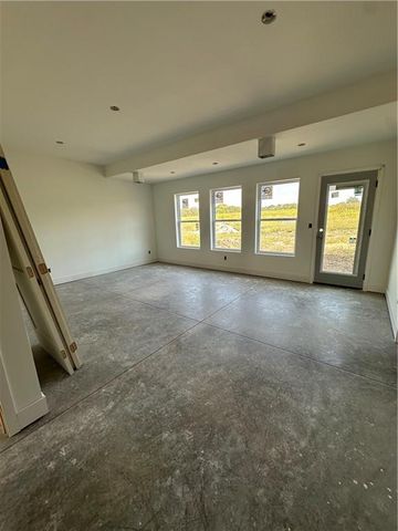 463 Green Drive, Lawson, MO 64062