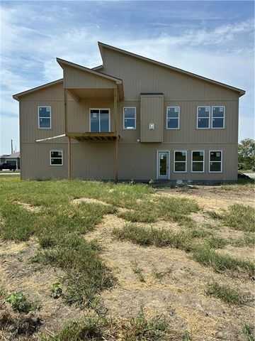 463 Green Drive, Lawson, MO 64062