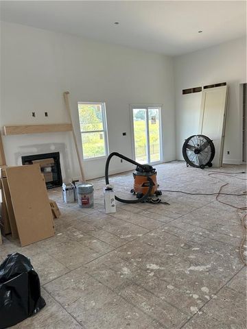 463 Green Drive, Lawson, MO 64062