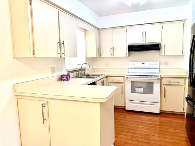 3349 SASSAFRAS COURT, Orlando, FL 32810