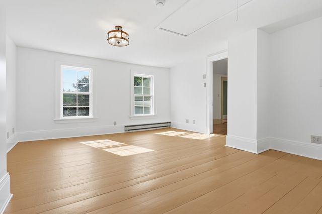 85 Wallace Hill, Townsend, MA 01469