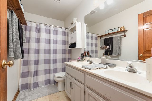 3467 Charlemaine Drive, Aurora, IL 60504