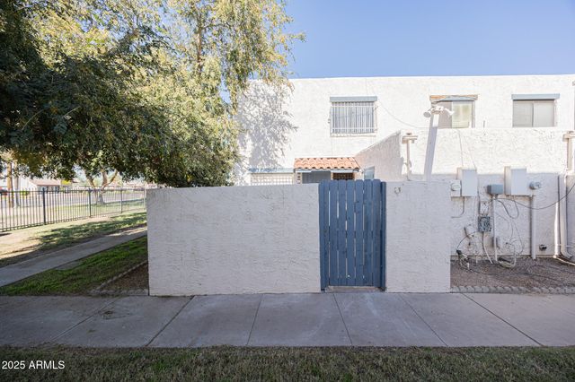 5214 N 42ND Parkway, Phoenix, AZ 85019