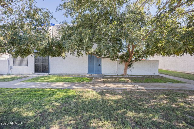 5214 N 42ND Parkway, Phoenix, AZ 85019