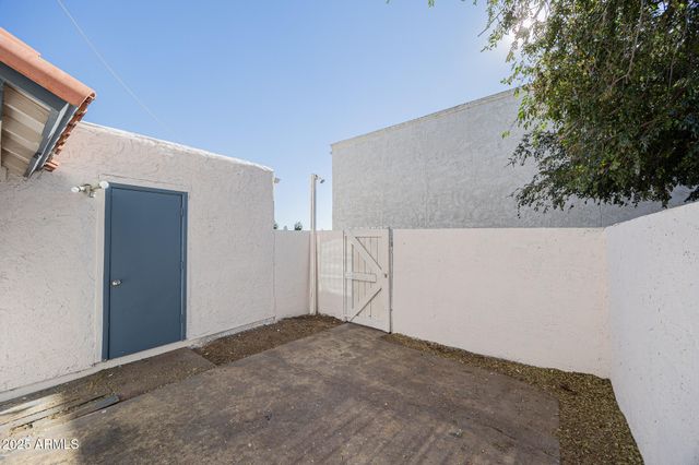 5214 N 42ND Parkway, Phoenix, AZ 85019