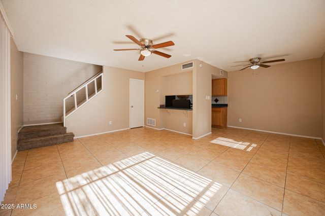 5214 N 42ND Parkway, Phoenix, AZ 85019