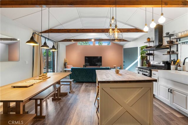 6514 Coldwater Canyon, Valley Village, CA 91606