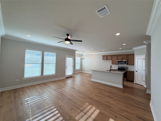 820 Venecia Drive, Bossier City, LA 71111